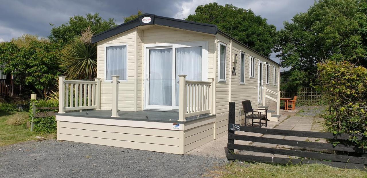Port Haverigg Marina Village Millom Eksteriør bilde